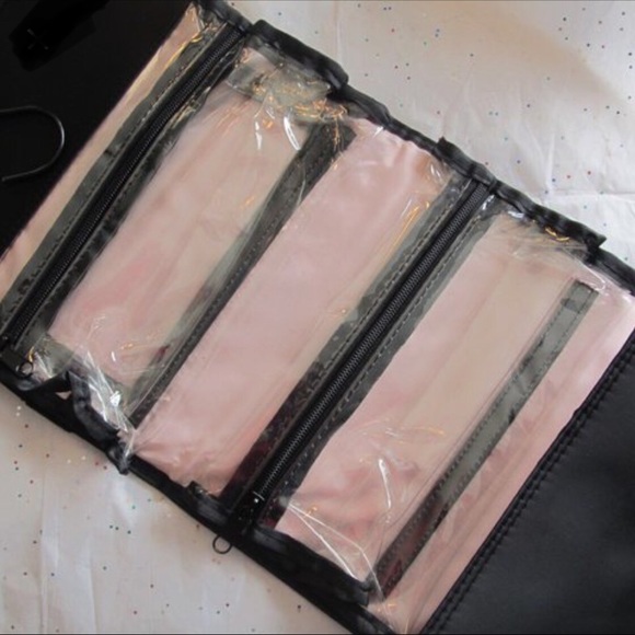 Mary Kay roll up bag - Picture 6 of 8